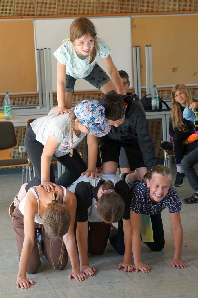 einrad schwimmen tanzen 0722 13 freizeit