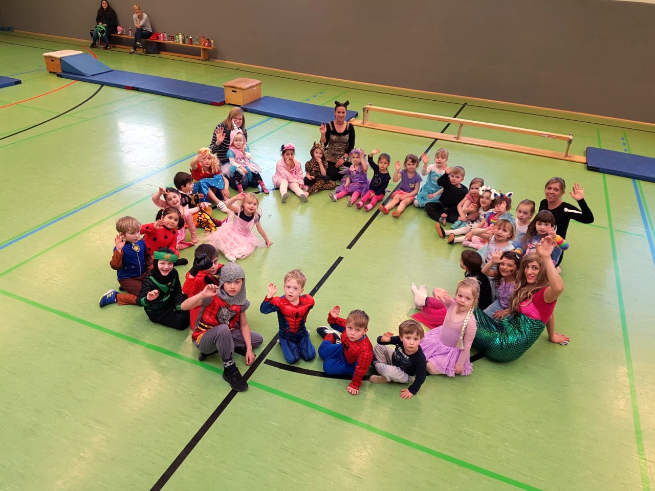 purzelturnen 190227 4 fasching